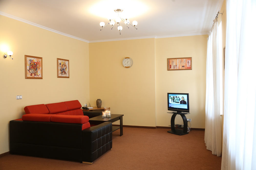 Riverside Apartments Thalia كارلوفي فاري المظهر الخارجي الصورة